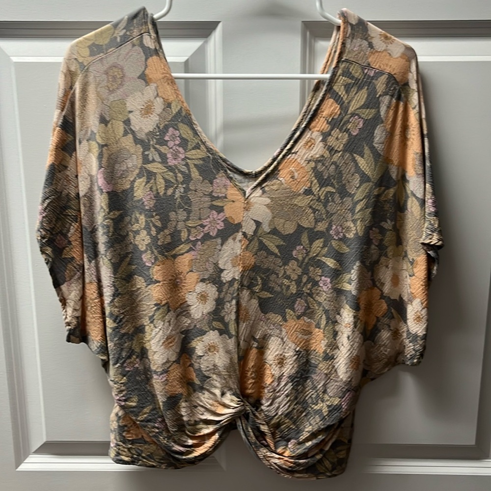Daytrip Reversible Cropped Floral Blouse